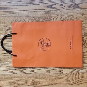 Hermes shopping bag (11 x 17 inches)